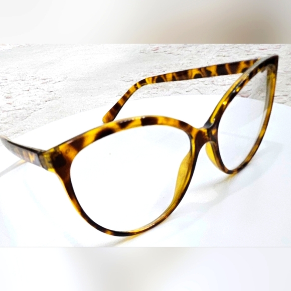 πNEW Vintage Clear Lens Women's Tortoise and Red Cat Eye Oversized Glassesπ - Picture 3 of 10